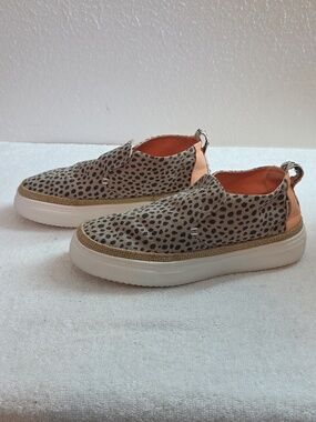 Hey Dude Style Peyton Leopard Print Slip On Sneakers Womens Size 10 In Guc Cute
